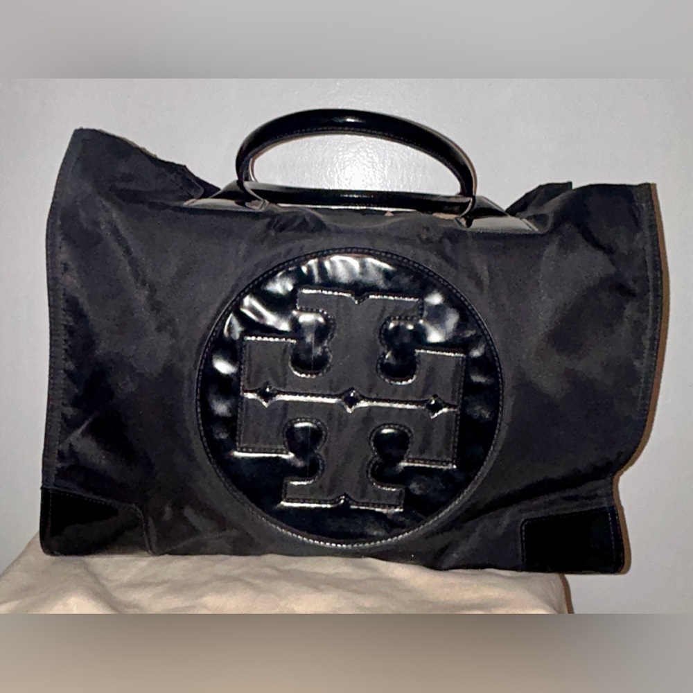 Tory Burch Ella Tote, Large Size. Patent Leather and Nylon - Picture 2 of 12
